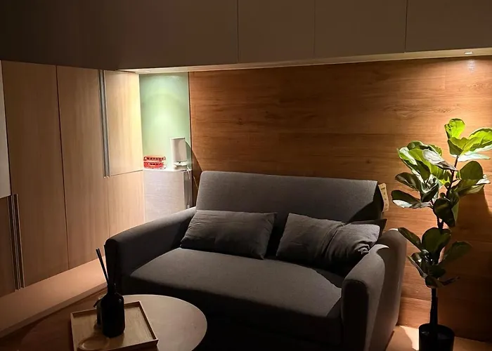 Cloudy Type Flat In Apartment